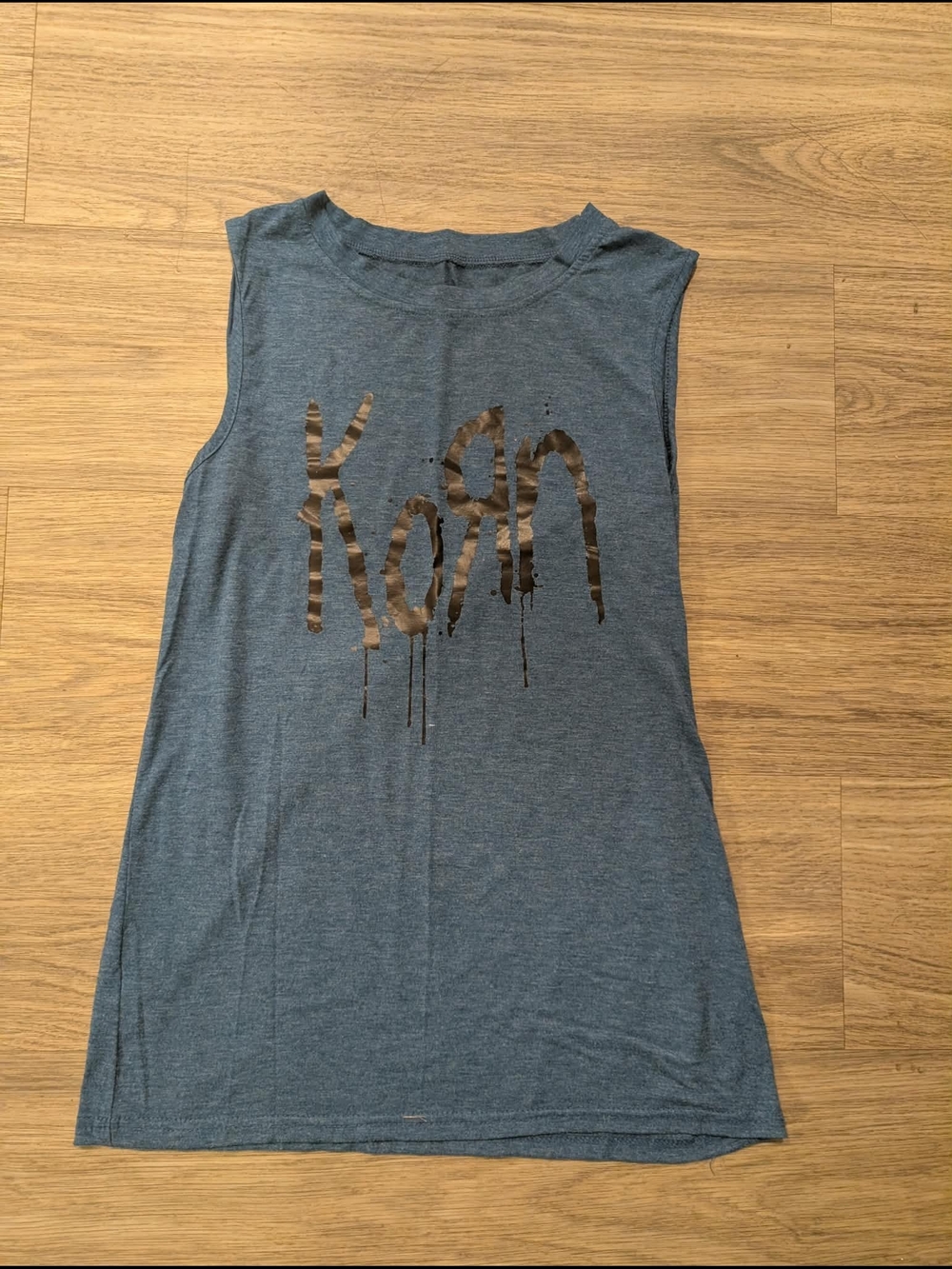 Women’s Blue Muscle Tee with Metallic Graphic